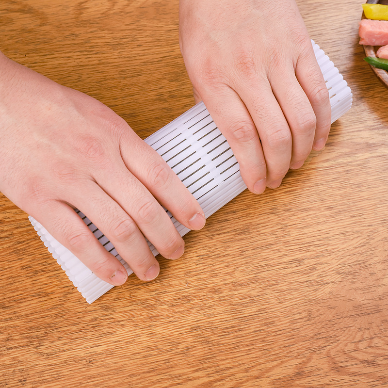 ม้วนซูชิ ผ้าพลาสติกม้วนซูชิแบบ - Sushi Mat Bamboo บทวิจารณ์และราคา